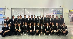 Lao động Việt Nam trước giờ bay sang Nhật Bản